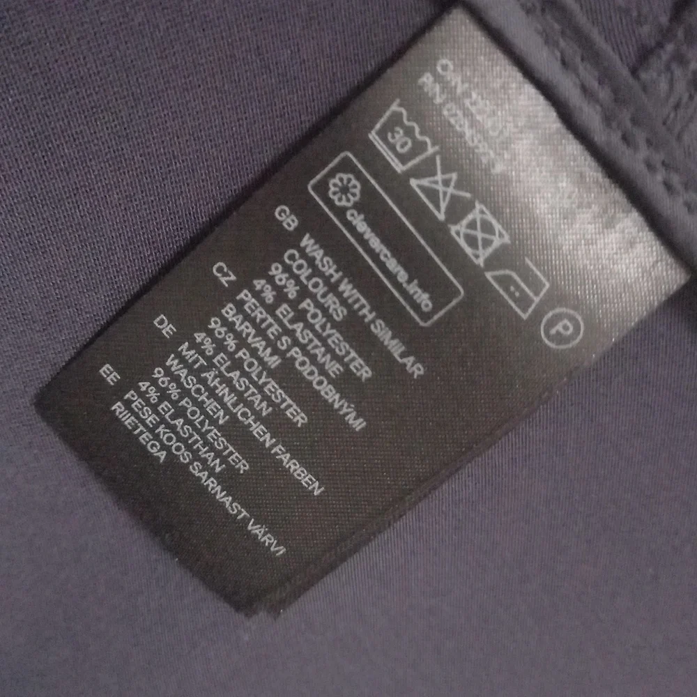 H&M navy blue lightweight blazer jacket (Size 8) - Picture 7 of 7